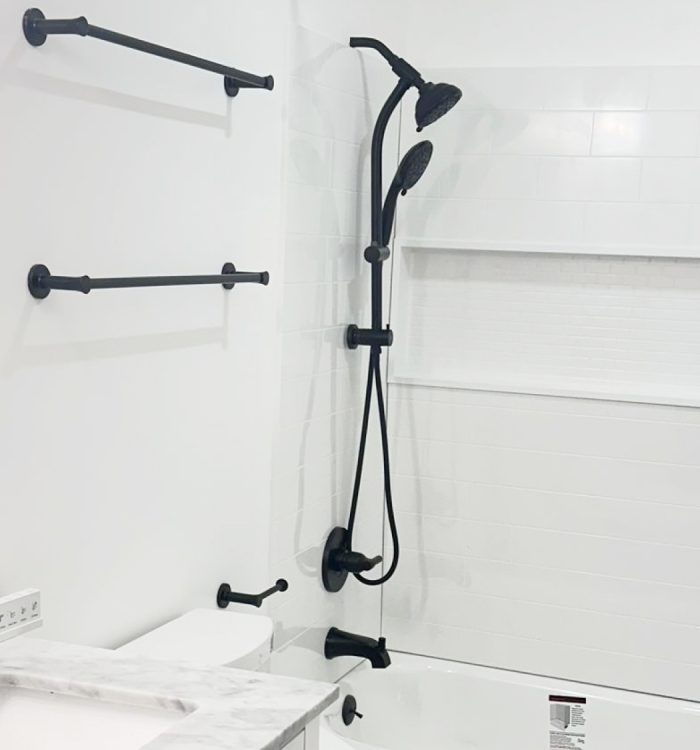 Bathroom Remodel: Fresh and Modern